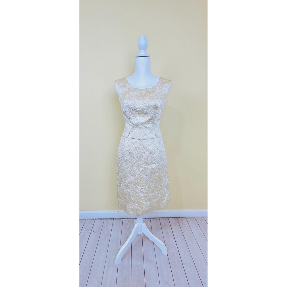 1960s Vintage Gold and Cream Brocade Suit / 60s Metallic Satin Jacket, XS - Picture 3 of 7